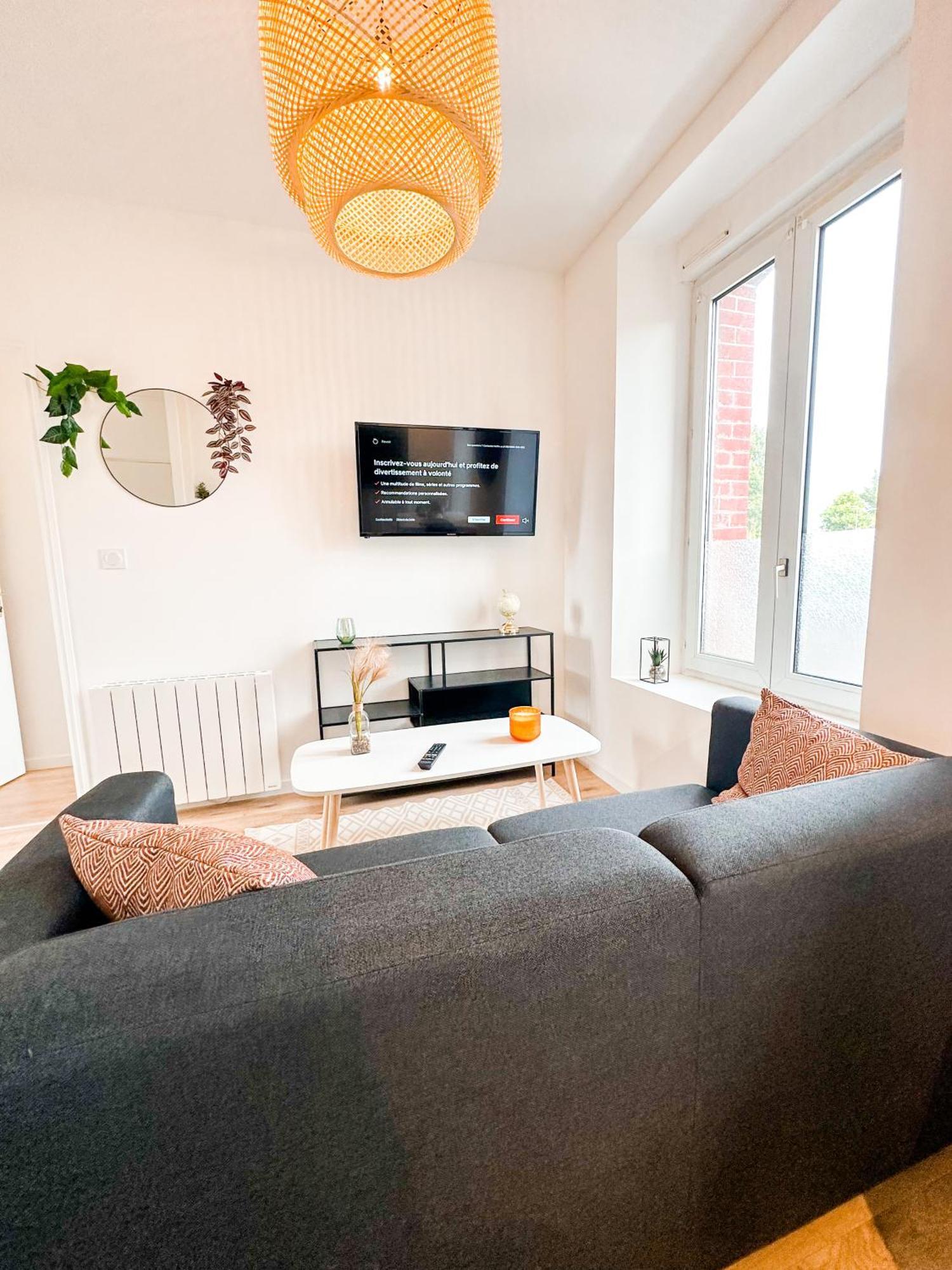 Apartamento New: Agreable & Lumineux *Gare* Guingamp Exterior foto